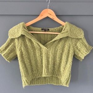 cute lil matcha green cropped sweater 🙈
